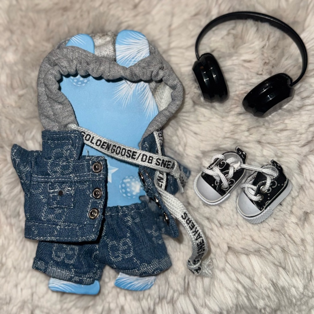 Labubu clothes -4pcs Denim Hoodie Set with fancy shoes and headphone